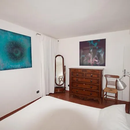 Residenza Le Rose Lägenhet *